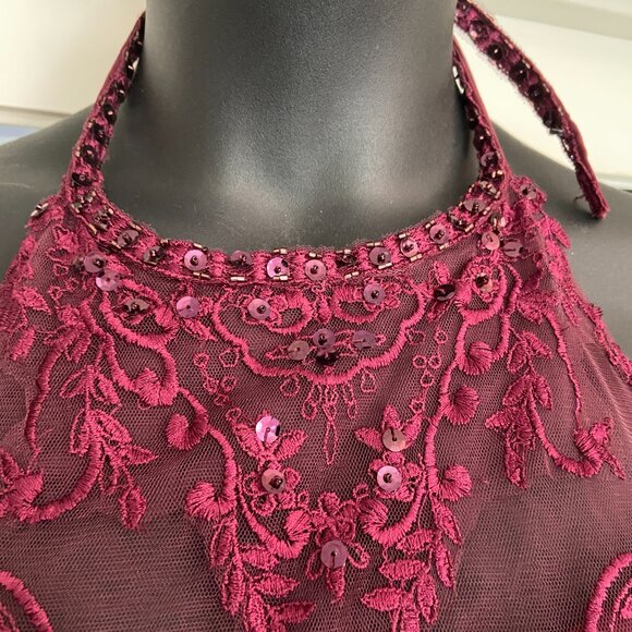 Gorgeous Wine Colored Morilee Halter Sequined Formal Gown Sz 16 Homecoming Prom - Picture 5 of 12